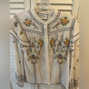 Berenice top in large